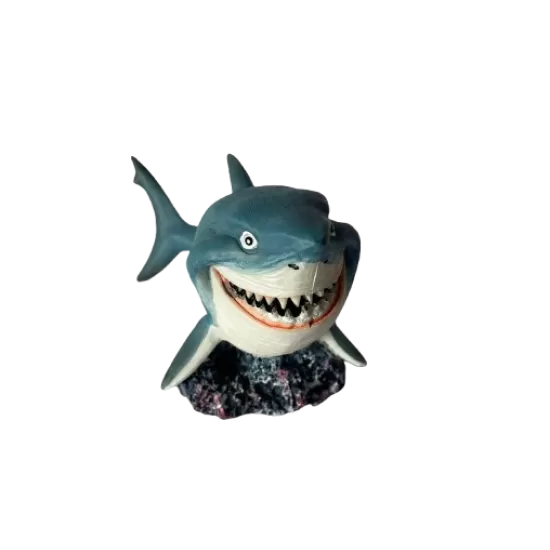 Изкуствена декорация - Акула Брус - 1